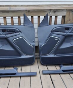 03-06 Escalade platinum door panels
